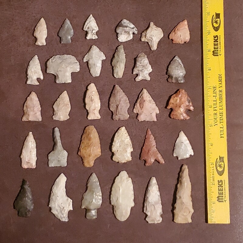 30 Missouri Arrowheads St. Clair Co.