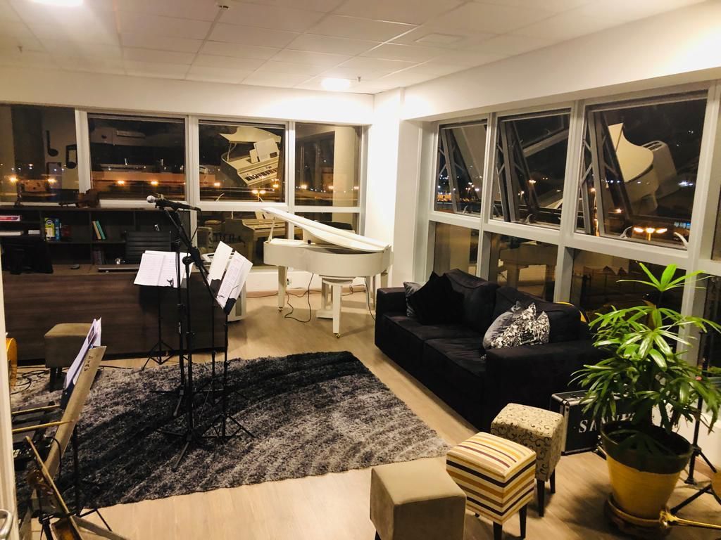 Quinta-feira sem data definida do casamento