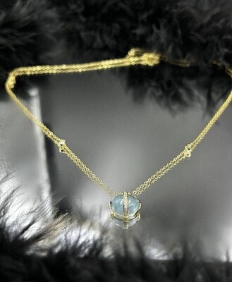 Breathtaking gold plated and 925 silver necklace with natural aquamarine 💫