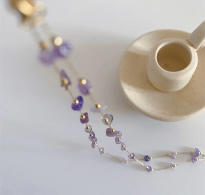 Gentle necklace with natural amethyst gemstone (for healing/meditation)