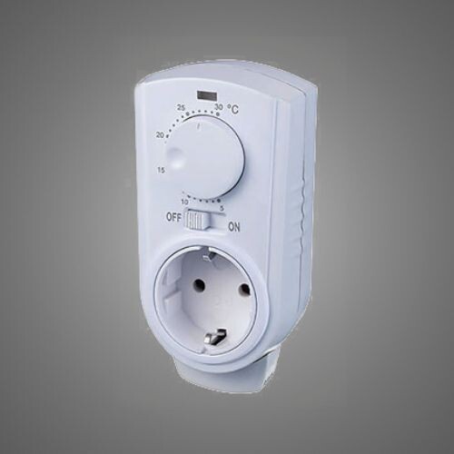 Steckdosen-Thermostat inter Bär mit Drehrad Steckdosen-Thermostat inter Bär mit Drehrad