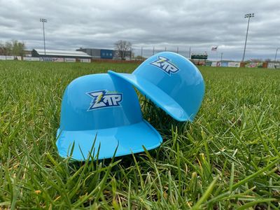 Oahe  Zap Ice Cream Helmets
