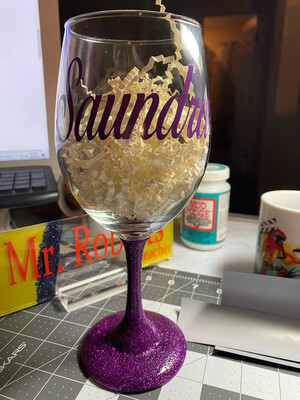 Wine Glasses With Glitter