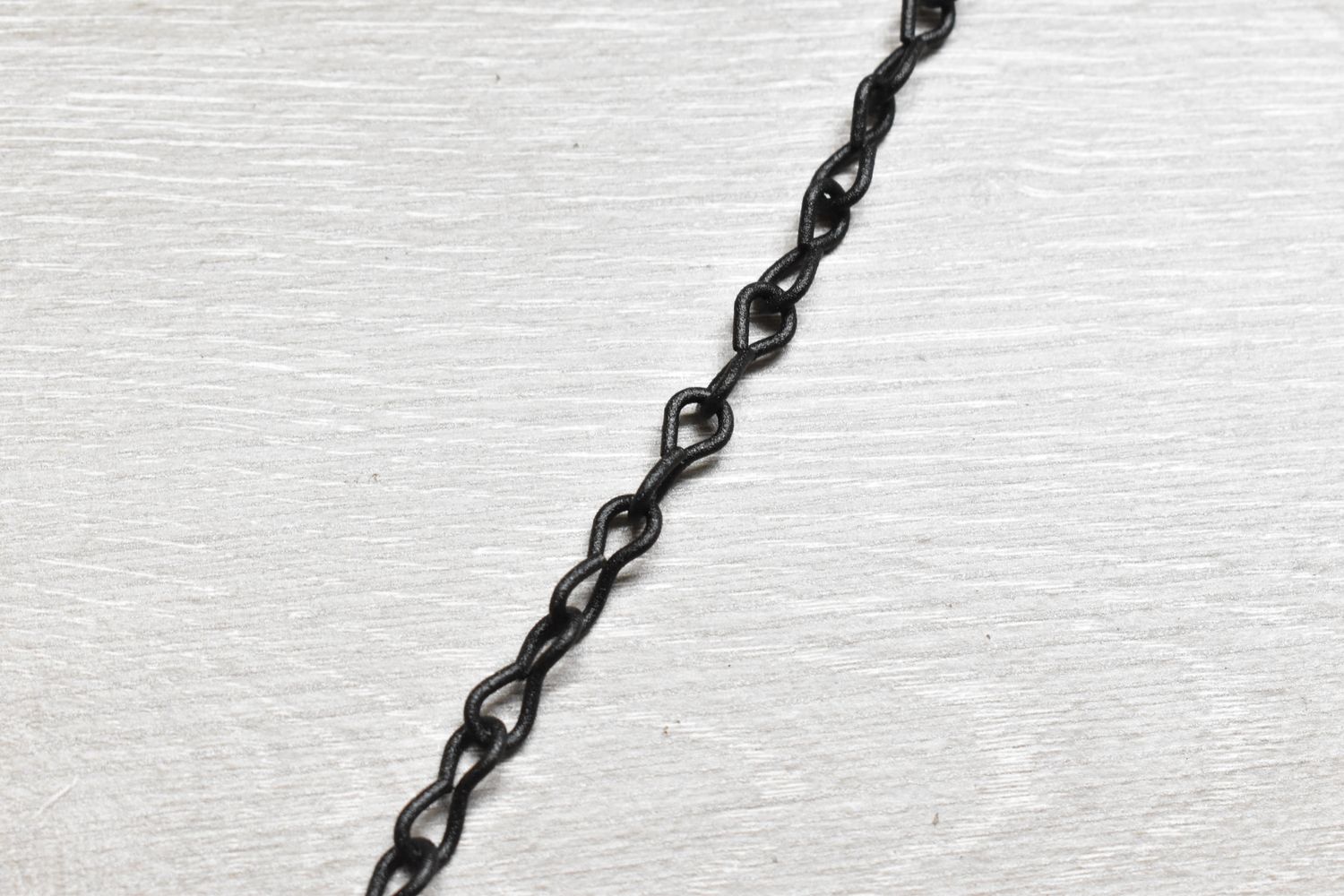 Decorative Chain 10 Ft #16, Custom Powder Coated, Light-Duty Use, 10 lb Max Load, Indoor/Outdoor