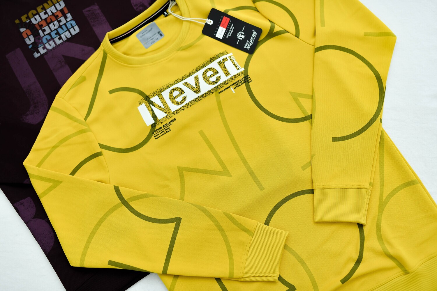 PRINTED LOOPER PATTERN LONG SLEEVE T-SHIRT