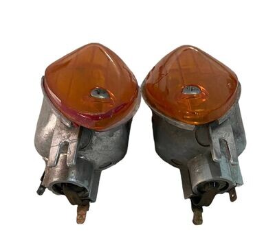 FRECCIA INDICATORE DI DIREZIONE ANT DX+SX PIAGGIO X9 250 2002 - 338606 - 338607