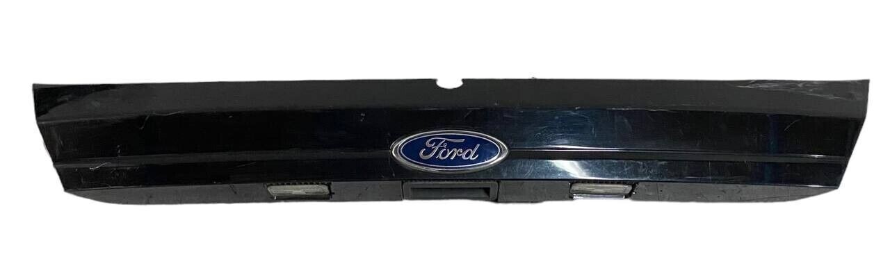 MANIGLIONE / MODANATURA PORTELLONE POSTERIORE FORD FIESTA (MK7) 2012 - 1841123