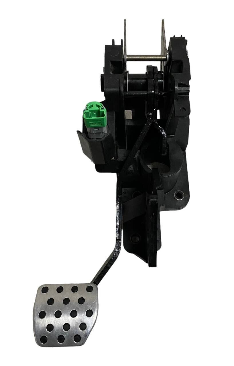 PEDALIERA / PEDALE FRENO (CAMBIO AUTOMATICO) SMART FORFOUR 453 1.0 BENZINA 2016