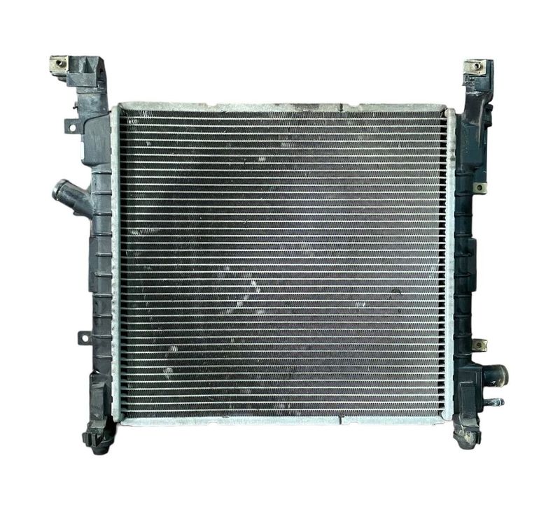 RADIATORE ACQUA RAFFREDDAMENTO MOTORE FORD KA 1.3 / 1.6 BENZINA 2003 - 1S5H8005BA