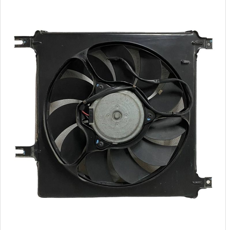 VENTOLA DI RAFFREDDAMENTO MOTORE OPEL AGILA A 2003 - 9204660 - 9204658