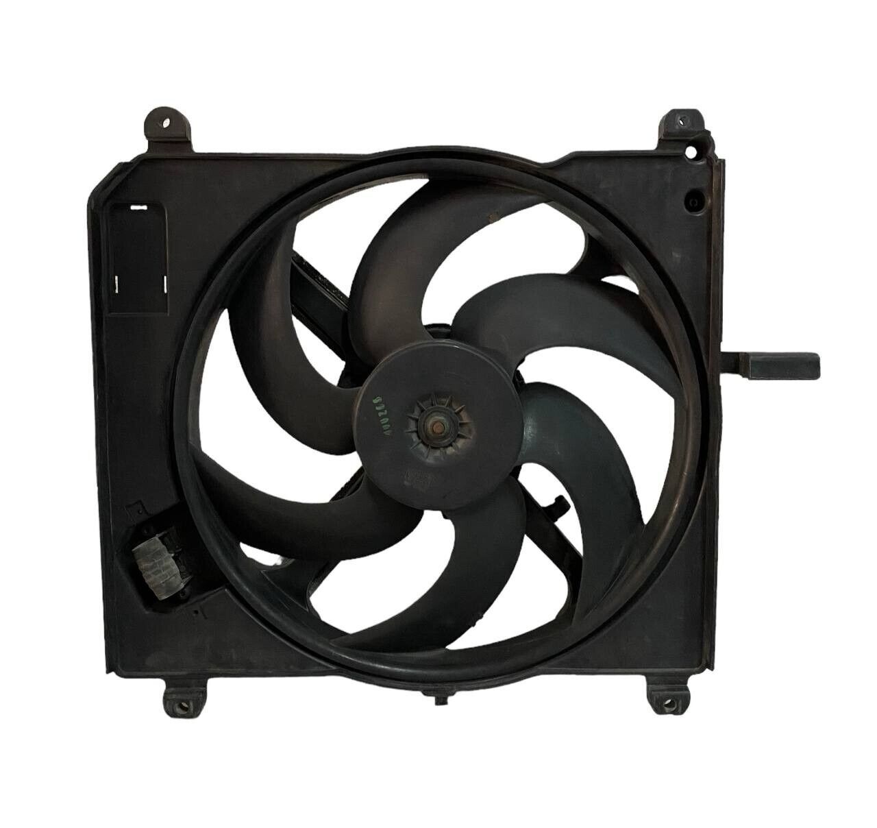 VENTOLA DI RAFFREDDAMENTO MOTORE FIAT MULTIPLA 1.9 DIESEL JTD 2002 - 51740327