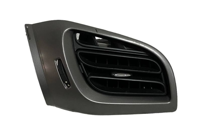 BOCCHETTA / DIFFUSORE PRESA ARIA LATO DESTRO CITROEN C3 (II) 2012 - 8265KZ