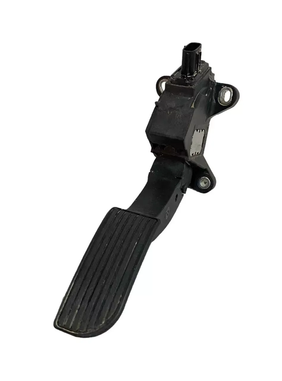 PEDALE ACCELERATORE TOYOTA AYGO B4 1.0 BENZINA 2018 - 781100H040