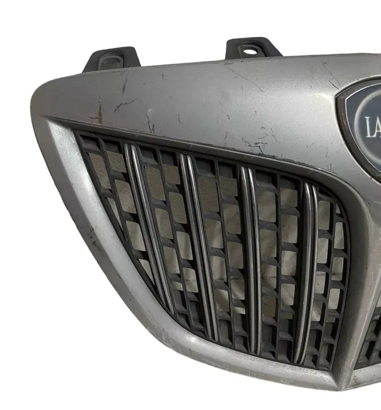 GRIGLIA SUPERIORE CENTRALE PARAURTI ANTERIORE LANCIA DELTA 844 2012 - 735485930