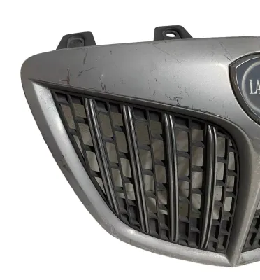 GRIGLIA SUPERIORE CENTRALE PARAURTI ANTERIORE LANCIA DELTA 844 2012 - 735485930