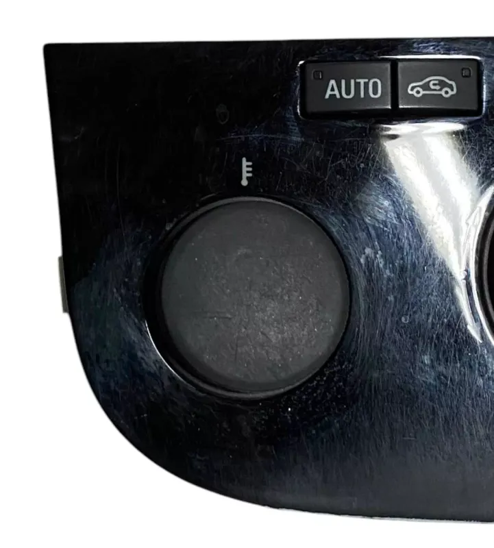 COMANDI CLIMA / ARIA CONDIZIONATA (A / C) OPEL CORSA D 2009 - 13261832
