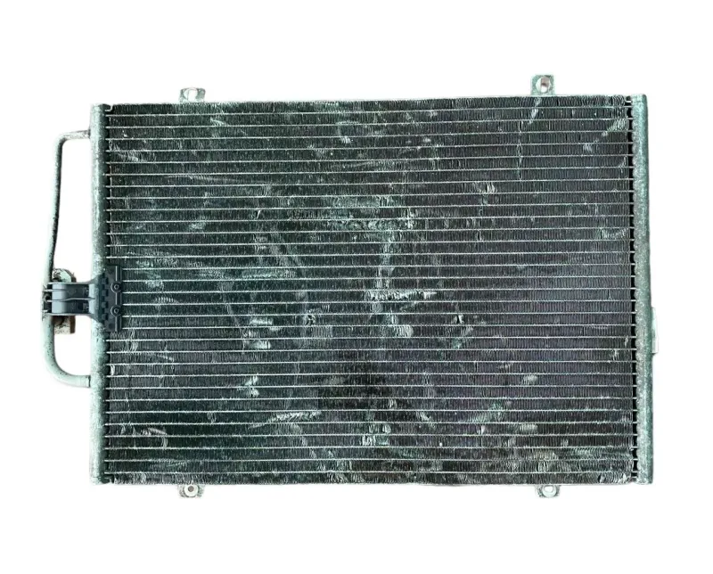 CONDENSATORE RADIATORE CLIMA A/C RENAULT MEGANE 1.9 DIESEL 1998 - 7700418301C