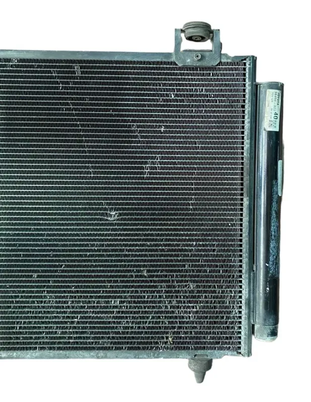 CONDENSATORE RADIATORE CLIMA A/C TOYOTA COROLLA E120 1.4 D-4D 2004 - 8845002240