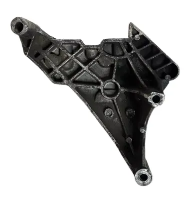 SUPPORTO / STAFFA MOTORE LATO DESTRO VOLKSWAGEN GOLF V 1.9 TDI 2005 - 03G199207F
