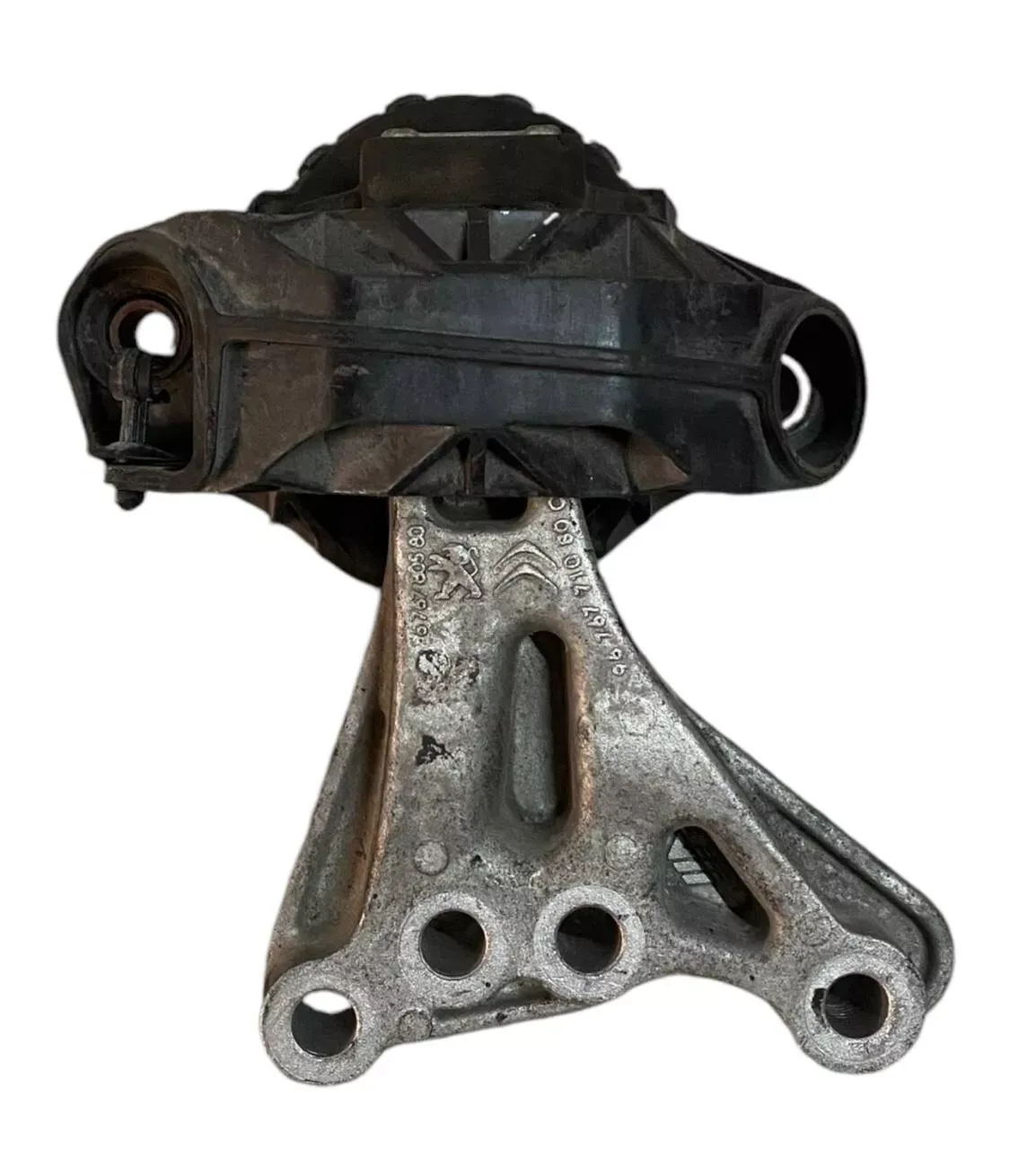 SUPPORTO / STAFFA MOTORE LATO DESTRO PEUGEOT 208 1.2 BENZINA 2016 - 9676771080