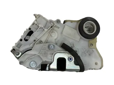 SERRATURA PORTA / PORTIERA / SPORTELLO ANT. DX TOYOTA YARIS P9 2008 - 690300D140