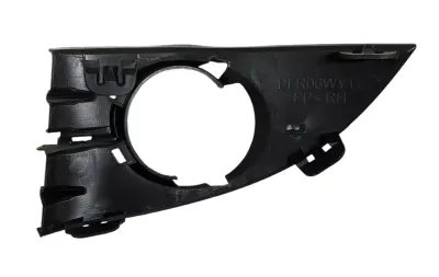 GRIGLIA FENDINEBBIA C/FORO DX PARAURTI ANT. RENAULT SCENIC II 2005 - PIR06WYT
