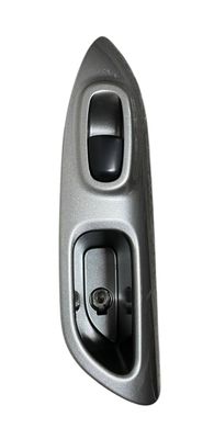 PULSANTIERA / COMANDO ALZAVETRO POST. SX NISSAN JUKE F15 2015 - 829611K12A