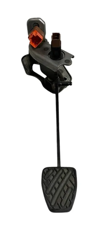 PEDALIERA / PEDALE FRIZIONE NISSAN JUKE F15 1.5 D DCI - 465031KA2A