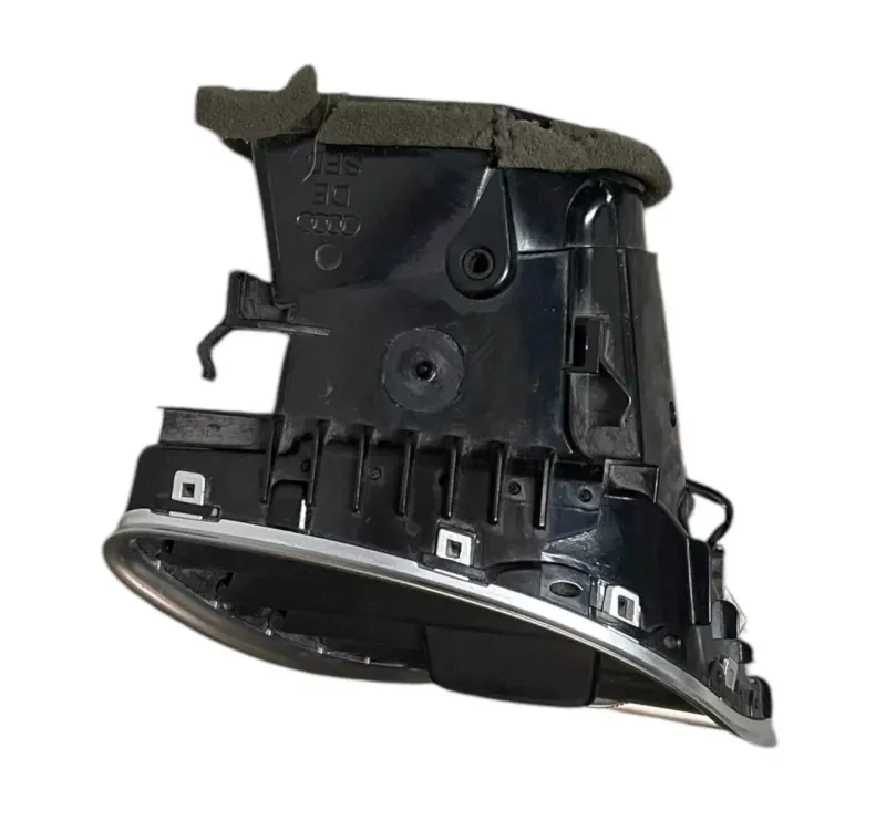 BOCCHETTA / DIFFUSORE PRESA ARIA DESTRO AUDI A4 B8 / 8K 2012 - 6483005
