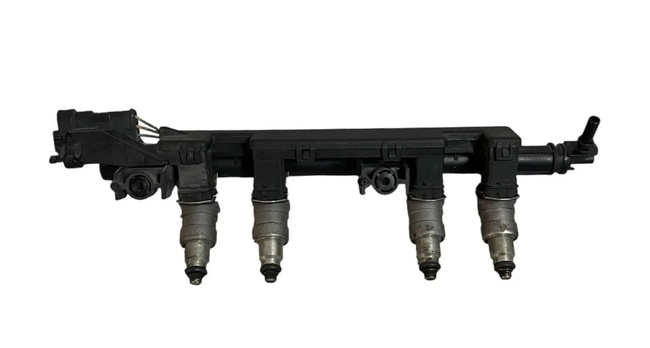 FLAUTO INIEZIONE / INIETTORI RENAULT CLIO (II) 1.2 BENZINA 2003 - 8200365996