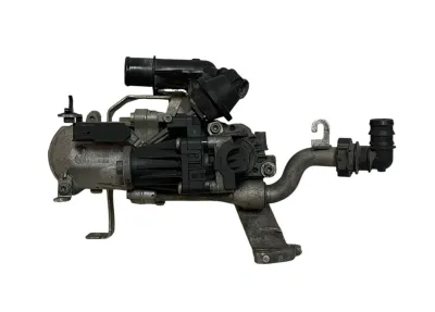 VALVOLA EGR (RICIRCOLO GAS DI SCARICO) PEUGEOT 208 1.6 D HDI 2015 - 5923030