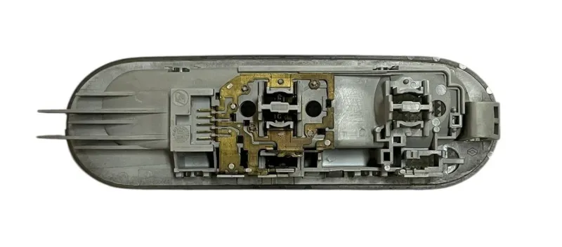 LUCE CORTESIA INTERNA ABITACOLO / PLAFONIERA NISSAN MICRA K12 2005 - 8200074362