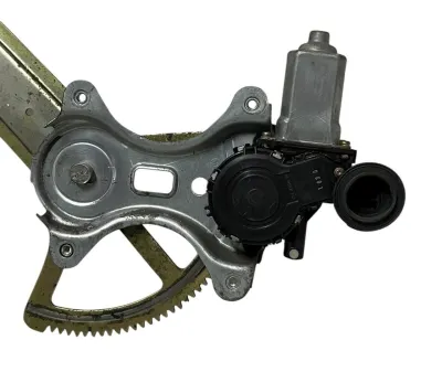 CREMAGLIERA ALZACRISTALLO / ALZAVETRO ANT. SX TOYOTA COROLLA VERSO E12 2004 - 8572013030