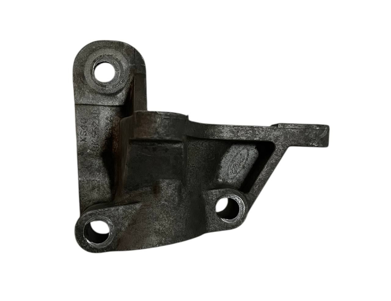 SUPPORTO / STAFFA POMPA CARBURANTE FORD FOCUS (I) 1.8 D. TDCI 2002 - XS4Q9K552AB