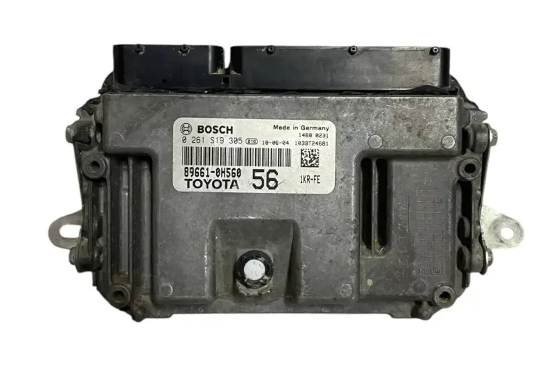 MODULO CENTRALINA MOTORE (ECU) TOYOTA AYGO B4 1.0 BENZINA 2016 - 896610H560