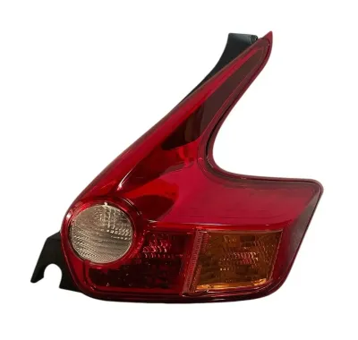 FANALE / STOP PROIETTORE POSTERIORE DESTRO NISSAN JUKE F15 2015 - 265501KA0B