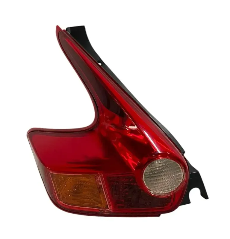 FANALE / STOP PROIETTORE POSTERIORE SINISTRO NISSAN JUKE F15 2015 - 265551KA0B