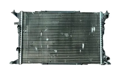 RADIATORE ACQUA RAFFREDDAMENTO MOTORE AUDI A4 B8 / 8K 2.0 D 2010 - 8K0121251R