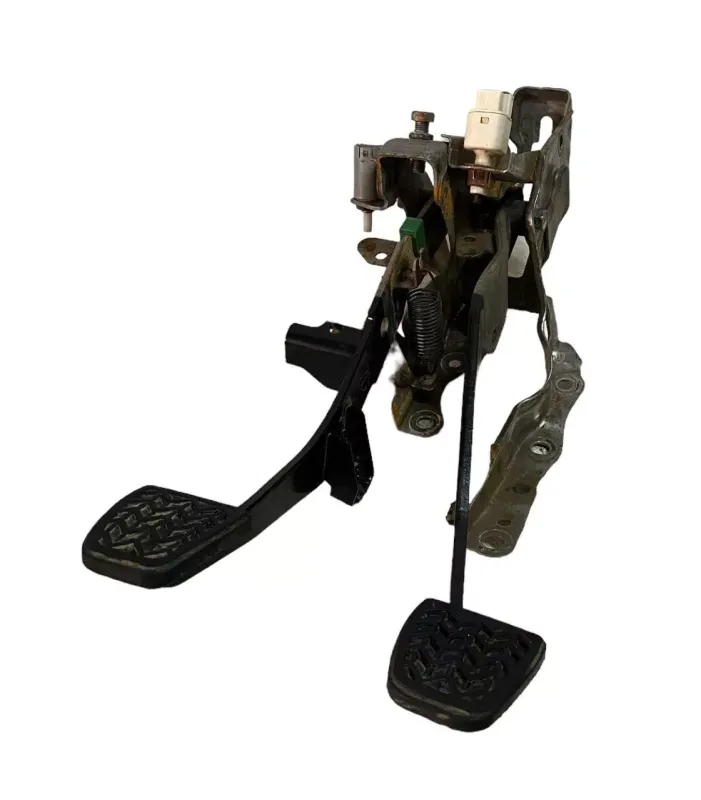 PEDALIERA / PEDALI (FRENO / FRIZIONE) TOYOTA AYGO B4 (II) 1.0 BENZINA 2018