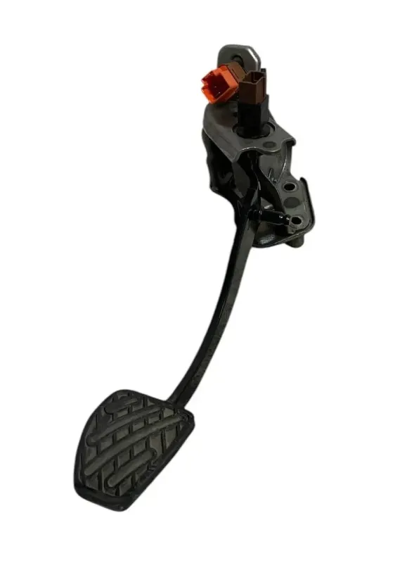 PEDALIERA / PEDALE FRIZIONE NISSAN JUKE F15 1.5 D DCI - 465031KA2A