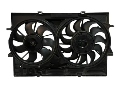 VENTOLA DI RAFFREDDAMENTO MOTORE AUDI A4 B8 / 8K 2.0 DIESEL 2010 - 8K0121003E