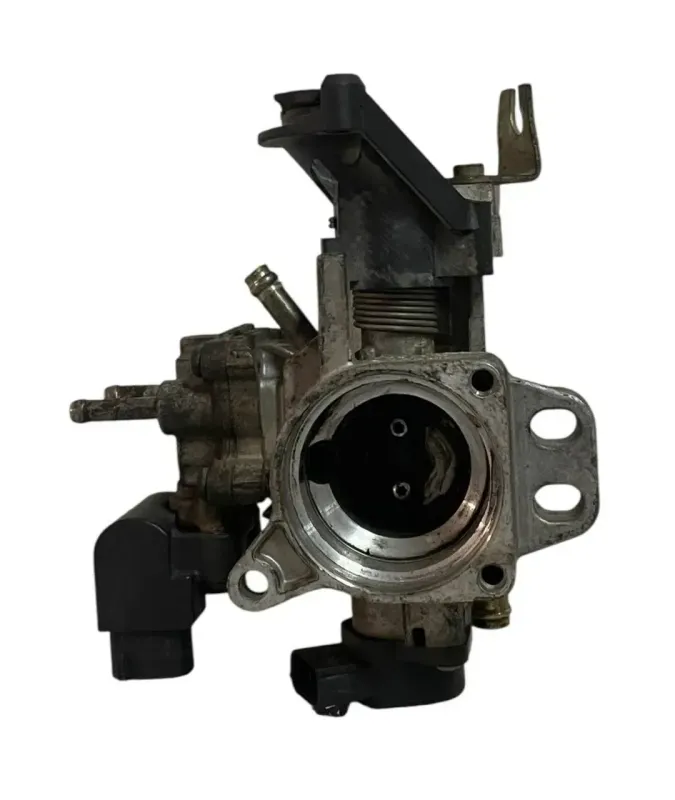 CORPO FARFALLATO / VALVOLA A FARFALLA TOYOTA YARIS P1 1.3 B. 2004 - 2221003010