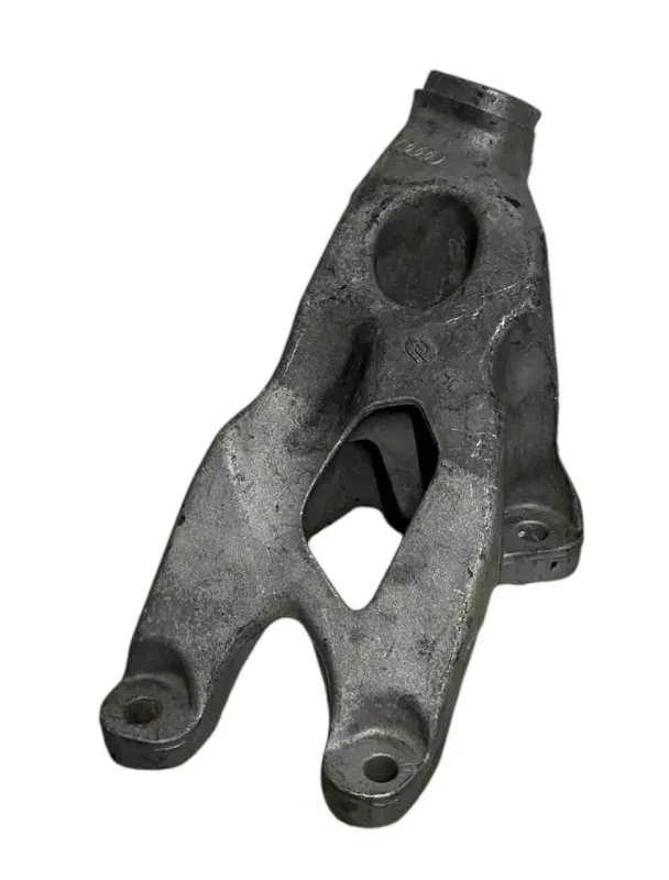 SUPPORTO / STAFFA MOTORE LATO SINISTRO AUDI A4 8K / B8 2.0 2011 - 8K0199307BP