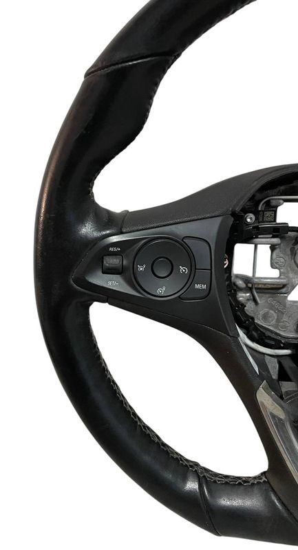 VOLANTE / STERZO / MANUBRIO CON COMANDI OPEL CORSA F 2022 - 39196701