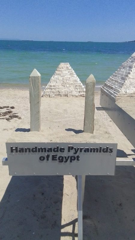 model of the pyramid of Khanfre built using techniques inspired by the ancient Egyptians