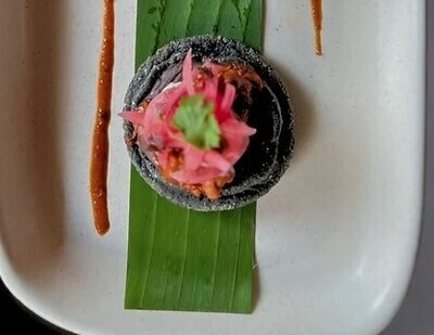 Cochinita Pibil Sopecitos