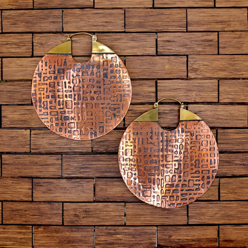 Between the Lines Standard Copper