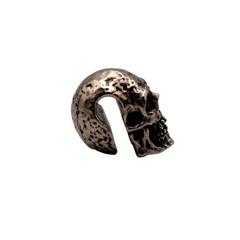 Skull keyholes white brass
