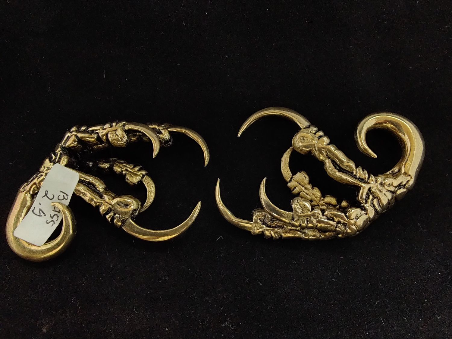 Bird Talon, Color: Yellow Brass