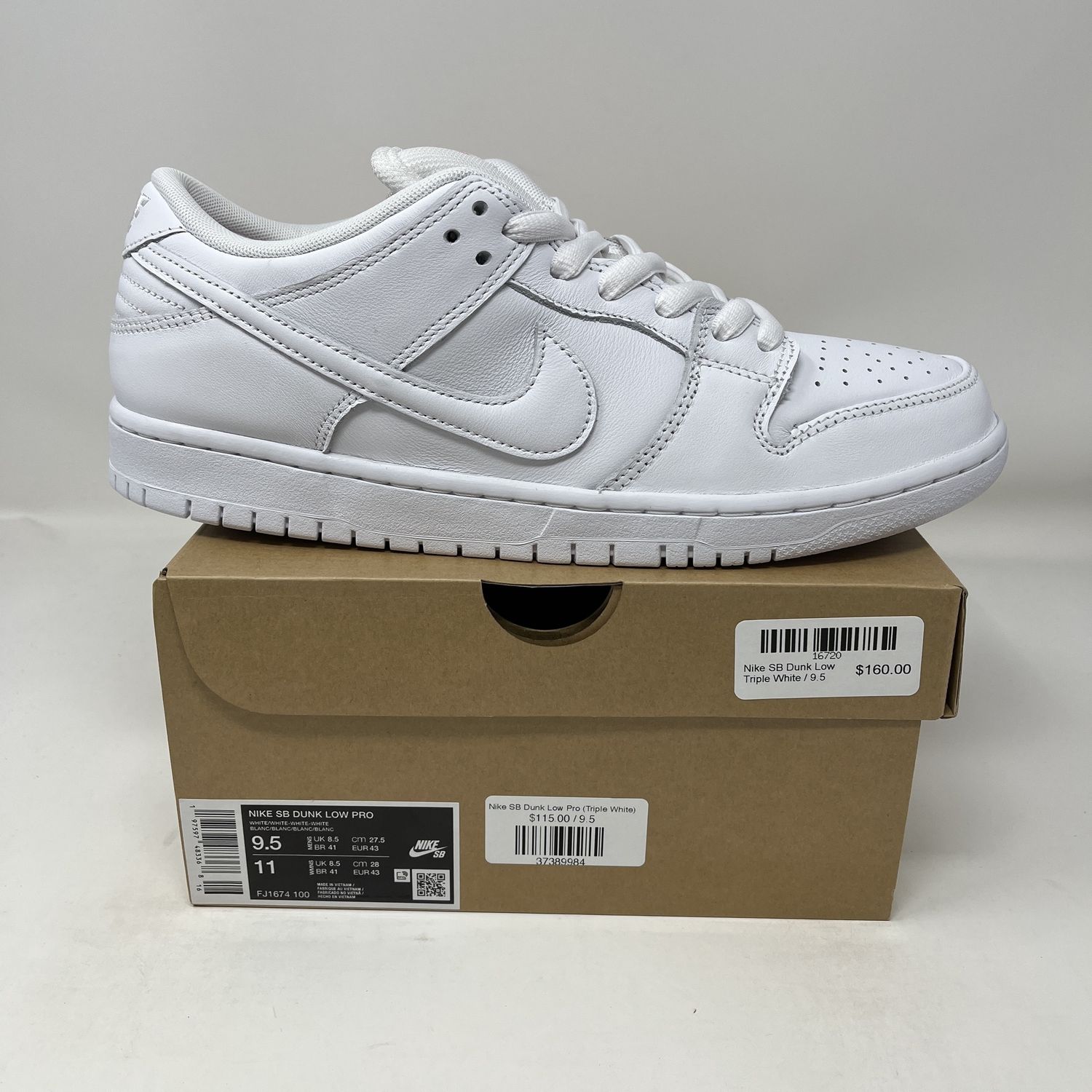 triple white nike sb